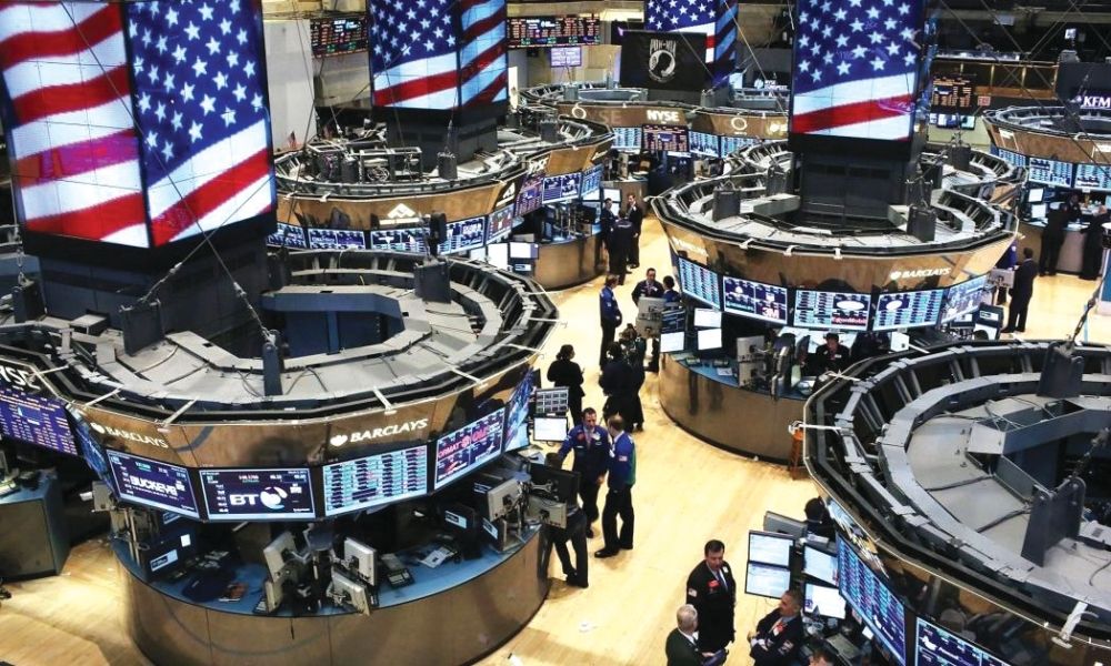 انخفاض "داو جونز".. وول ستريت تهبط بفعل بيانات تضخم مرتفعة