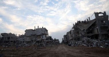 أمير قطر ووزير الخارجية الإيرانى يبحثان تطورات الأوضاع فى غزة