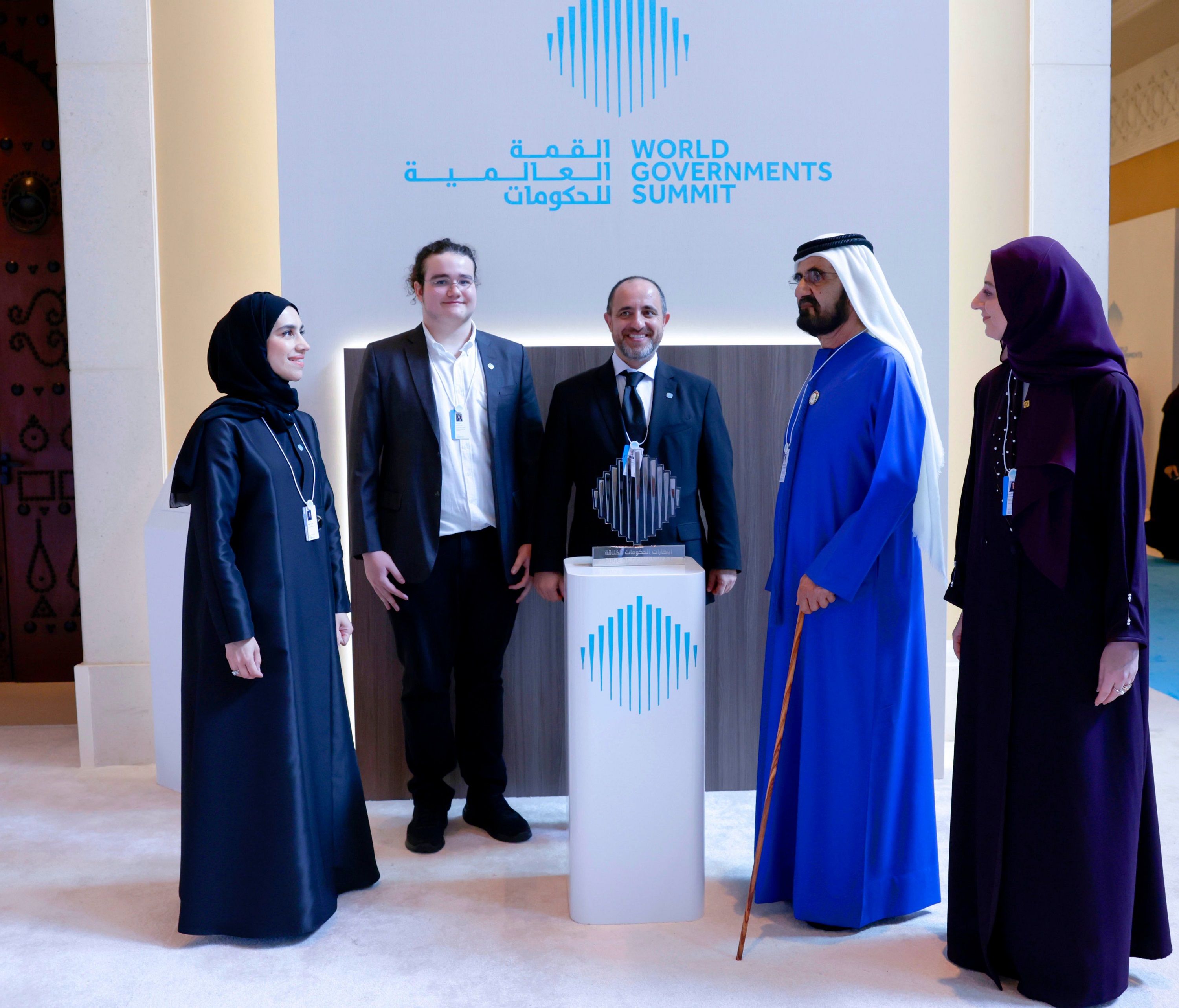 الامارات | محمد بن راشد يكرم الفائزين بجائزة ابتكارات الحكومات الخلاقة