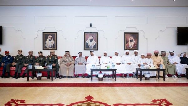 ذياب بن محمد بن زايد: أبناء الإمارات مثال للتضحية والعطاء