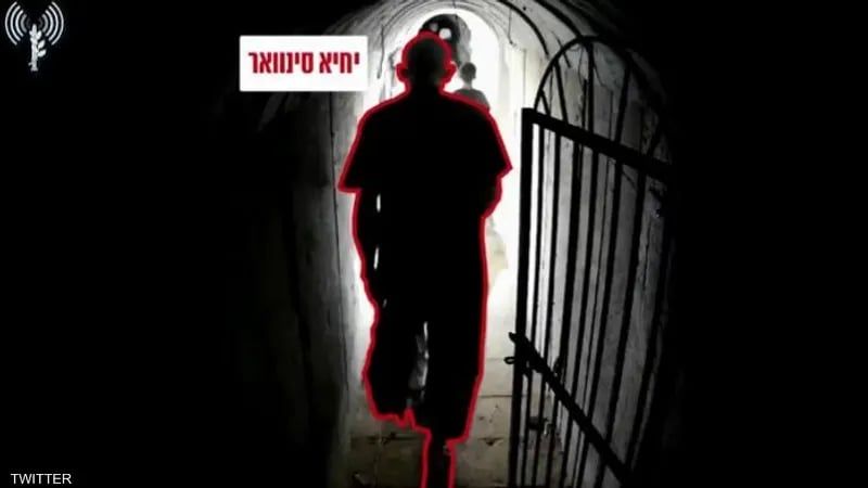 شاهد.. إسرائيل تنشر فيديو "السنوار داخل النفق" مع زوجته وأطفاله