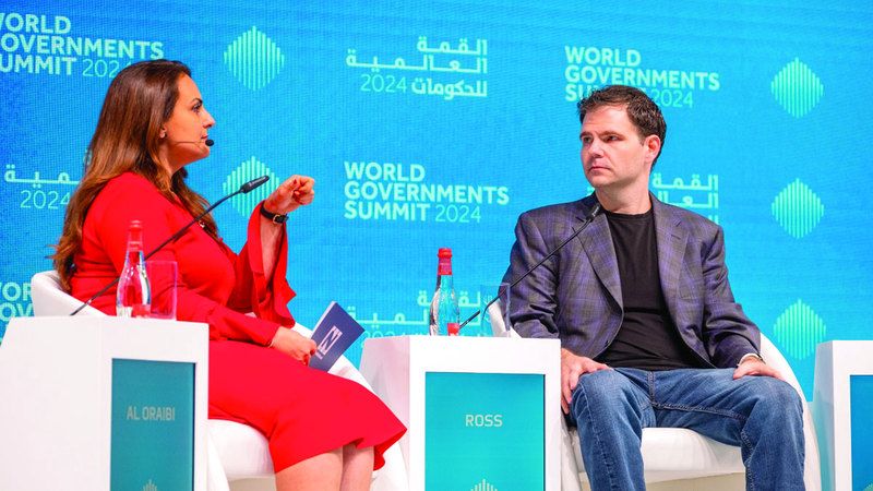 الامارات | رئيس «غروك»: الذكاء الاصطناعي لن يحلّ مكان البشر