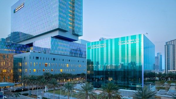 «كليفلاند كلينك أبوظبي».. علاج متطور لأورام البروستات