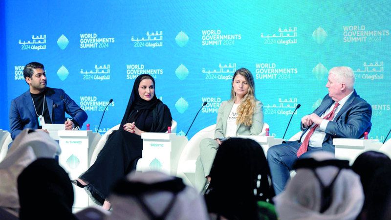 الامارات | بحث تصميم خدمات حكومية رقمية محورها الإنسان