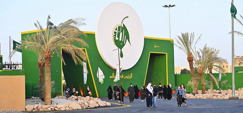 14 جهة حكومية وأهلية تقدم خدماتها لزوار مهرجان زيتون الجوف الدولي