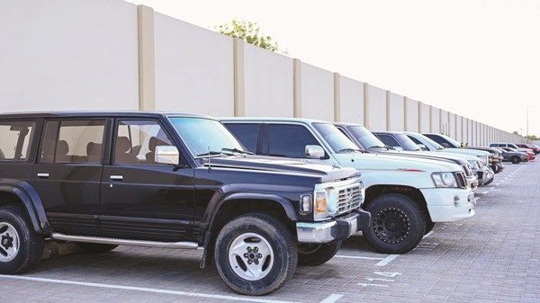 ضبط 11 مركبة استعرض سائقوها أثناء الأمطار بالشارقة