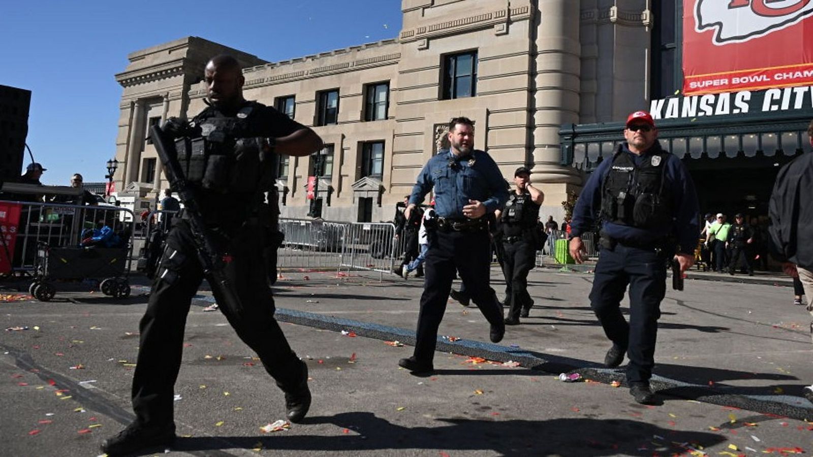 مقتل امرأتين وإصابة أخرى بحادث طعن في كندا