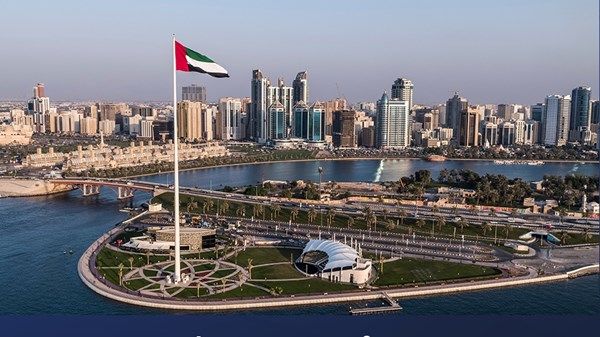 الشارقة : عودة الحركة المرورية لوضعها الطبيعي بعد تداعيات الحالة الجوية