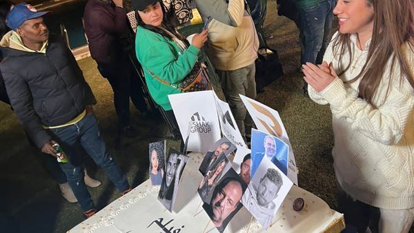 صناع فيلم "عيسى" يحتفلون ببدء تصويره بحضور خالد الصاوي ورنا رئيس.. صور