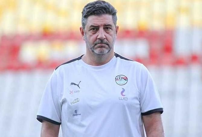 الامارات | أول تعليق من فيتوريا بعد إقالته من تدريب منتخب مصر