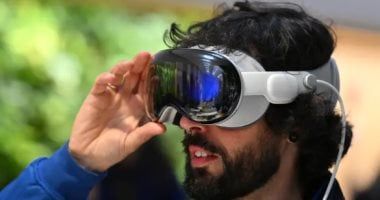 تكنولوجيا: شركة طيران ستبدأ منح الركاب Apple Vision Pros للترفيه خلال الرحلة