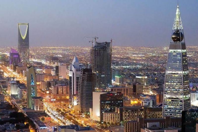 تراند اليوم : تفاصيل القواعد الضريبية المنظمة لعمل المقرات الإقليمية.. وفرض غرامات تصل إلى 400 ألف في هذه الحالة