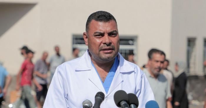 الاحتلال يعتقل العشرات من الكوادر الطبية والمرضى بمجمع ناصر في غزة