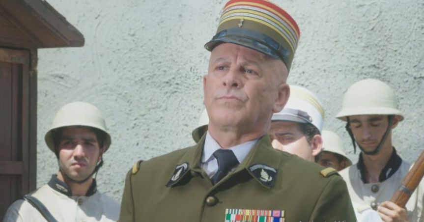 الامارات | ممثل سوري يدعو المسؤولين في بلاده إلى الخروج "من مكاتبهم الدافئة والبيوت المُريحة والنزول إلى الشارع"