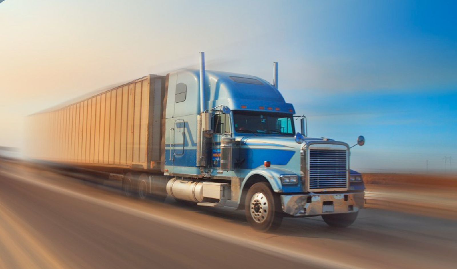 الامارات | تأجيل تطبيق قرار أوزان وأبعاد المركبات الثقيلة على الطرق في الدولة