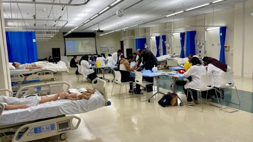 "المهارات والمحاكاة" بجامعة الأميرة نورة يختتم ورشة في طب طوارئ الأطفال