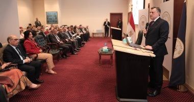 وزير السياحة يعقد الملتقى الدورى للقيادات العليا بعنوان "100 قيادة".. صور