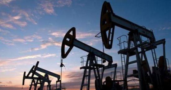 خام برنت يتراجع 0.69 % ليسجل 82.89 دولار للبرميل