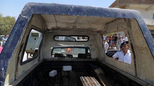 الخليج اليوم .. مصر.. أول صورة للمتهمين بقتل القائد العسكري اليمني والأمن يصدر بيانا عاجلا