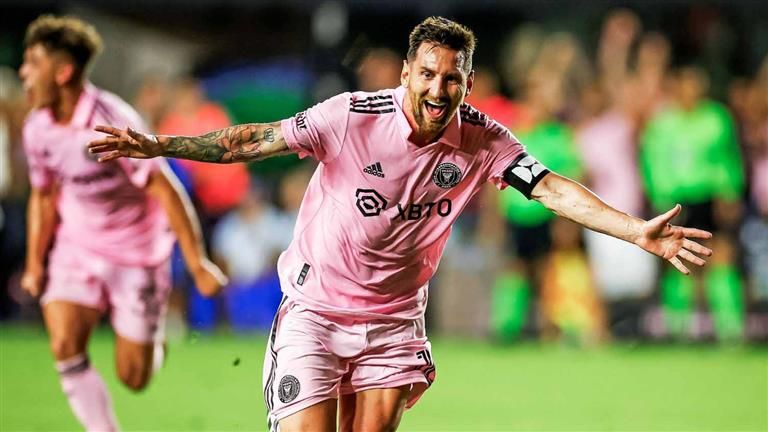 "ليس لأسباب سياسية".. ميسي يتحدث عن أسباب غيابه عن مباراة فريقه بهونج كونج (فيديو)