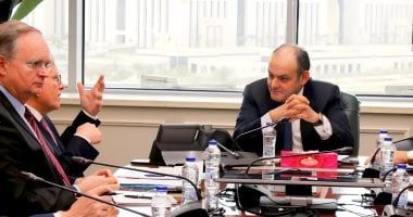 وزير التجارة يستعرض مستجدات آلية تعديل الحدود الكربونية CBAM