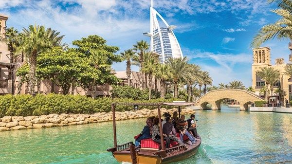 «العبرات» في الإمارات.. رحلات سياحية على جناح التراث