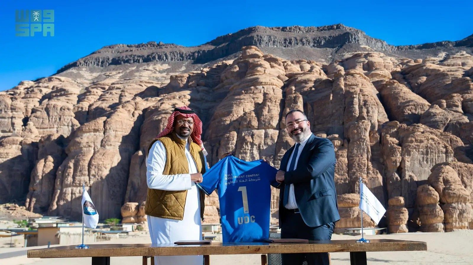 السعودية | تعاون إستراتيجي يجمع نادي العلا الرياضي وشركة العلا للتطوير