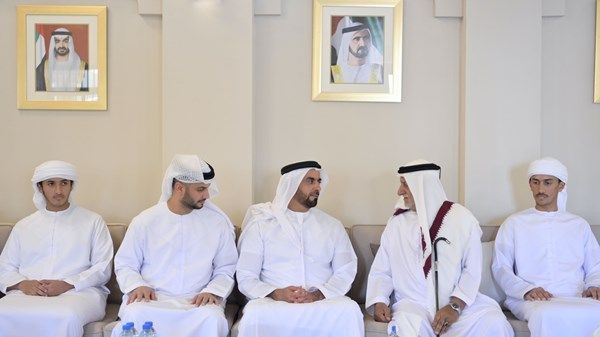 سيف بن زايد يعزي في وفاة عبدالله محمد سالم المقبالي