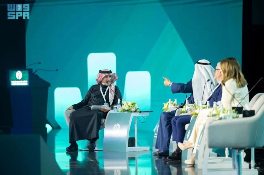 في عصر الذكاء الاصطناعي.. ما شكل الإعلام القادم؟