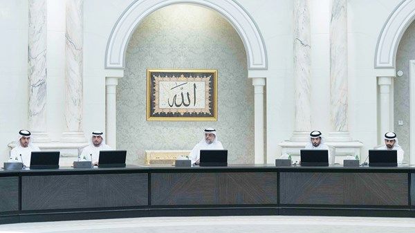 «تنفيذي الشارقة» يصدر قراراً بتنظيم عمل مجالس الضواحي