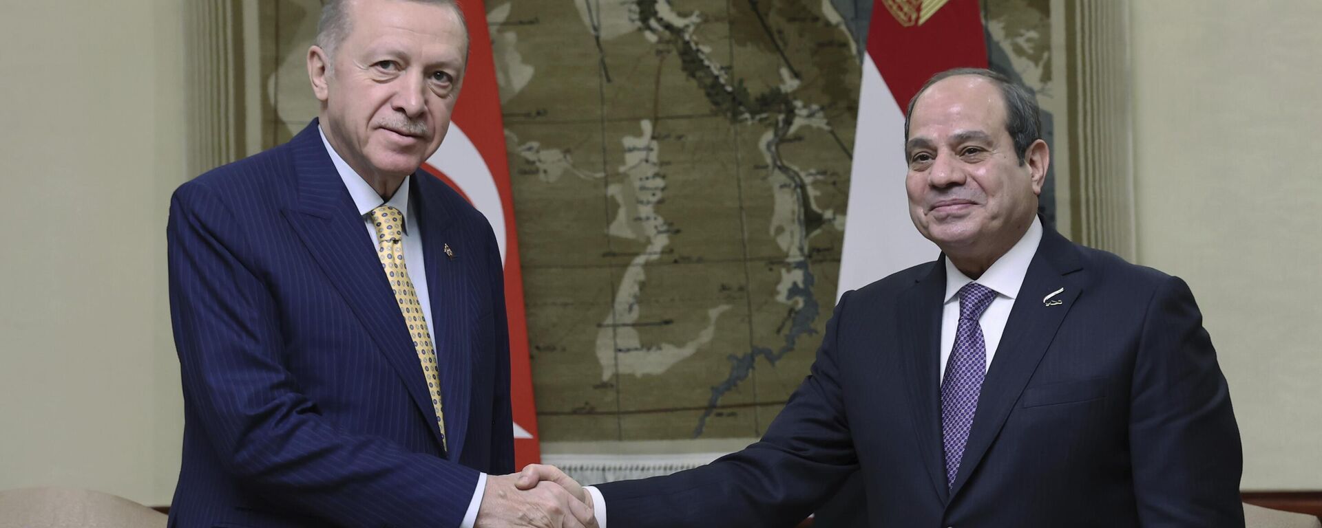 إلى أين تصل تحركات سفير الاتحاد الأوروبي في ليبيا؟