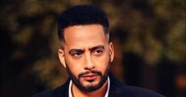 عصام السقا يلعب دور الأستاذ عصام في مسلسل يحيى وكنوز 3