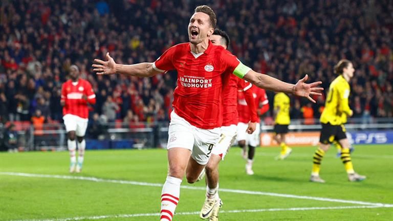 التعادل الإيجابي يحسم مواجهة دورتموند وآيندهوفن في دوري أبطال أوروبا