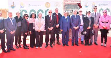 وزيرة البيئة تضع حجر أساس المدينة المتكاملة لمعالجة المخلفات بالعاشر