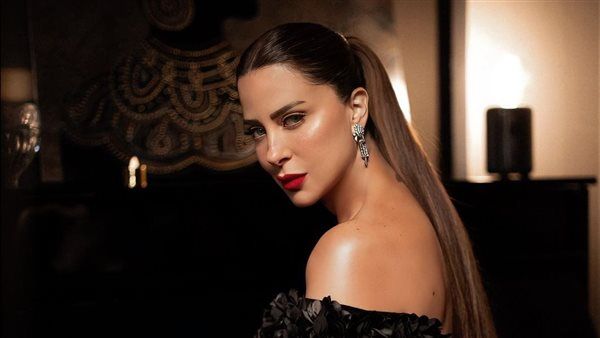 بفستان أسود ساحر.. ريم مصطفى بإطلالة أنيقة في حفل "ليالى مصرية سعودية"