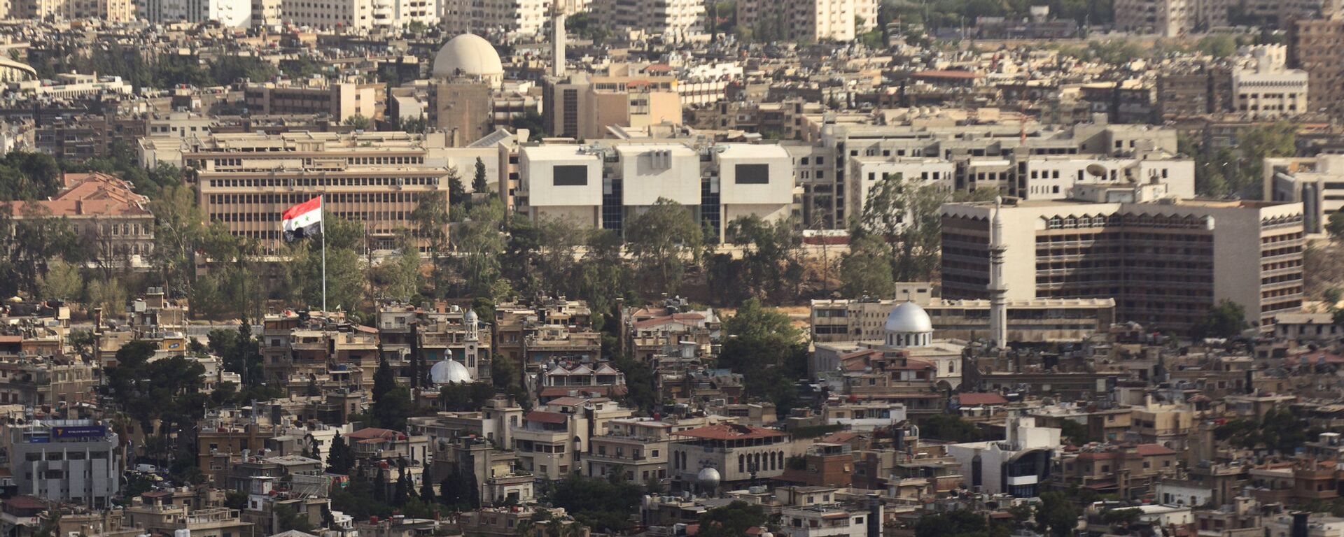 مراسل "الخليج 365": مسيرات تدك القاعدة الأمريكية في حقل غاز "كونيكو" شرقي سوريا