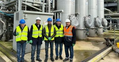 نائب وزير الإسكان يزور محطتى معالجة الصرف الصحى والحماة المتطورة في لندن