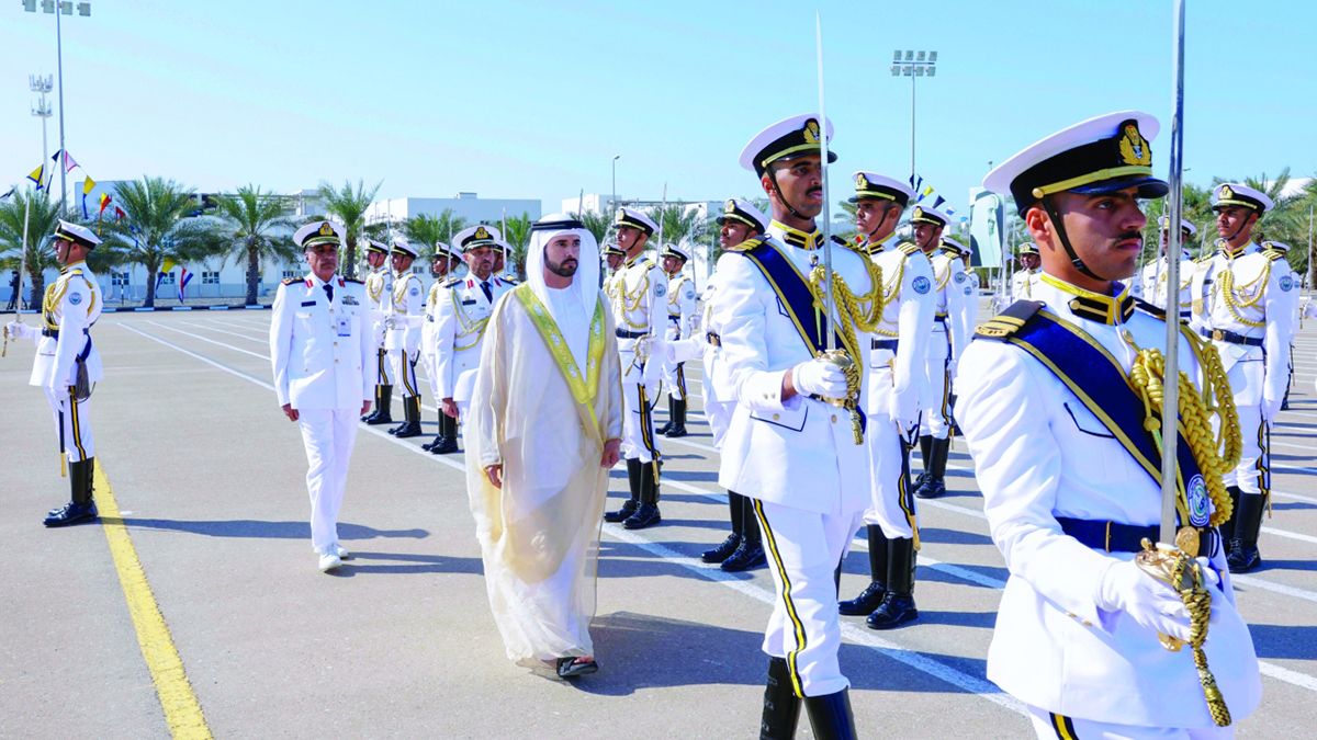 الامارات | حمدان بن محمد يشهد حفل تخريج الدورة الـ 24 من كلية راشد بن سعيد آل مكتوم البحرية