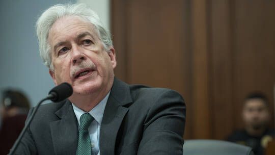 الخليج اليوم .. وسائل إعلام: مدير الـ"سي آي أيه" يتوجه إلى باريس للقاء مسؤولين قطريين ومصريين وإسرائيليين