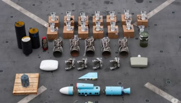 العدل الأمريكية تتهم 4 باكستانيين بتهريب أسلحة إيرانية إلى الحوثيين في اليمن