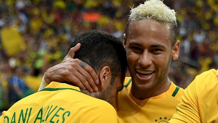 غضب برازيلي من مساعدة نيمار لـ "المغتصب" ألفيش