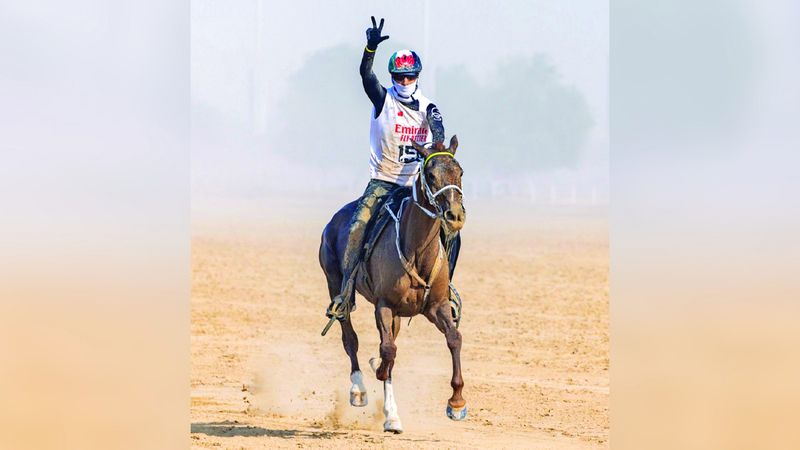 الامارات | المهيري يظفر بكأس محمد بن راشد للقدرة