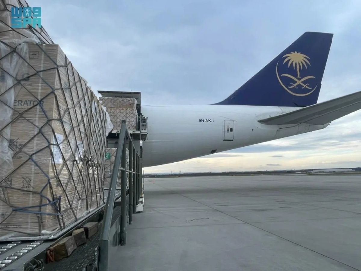 تاسعة طائرات المملكة لأوكرانيا تحمل 80 طنا