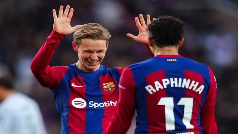 "برباعية نظيفة".. برشلونة يواصل الضغط على ريال مدريد في الدوري الإسباني