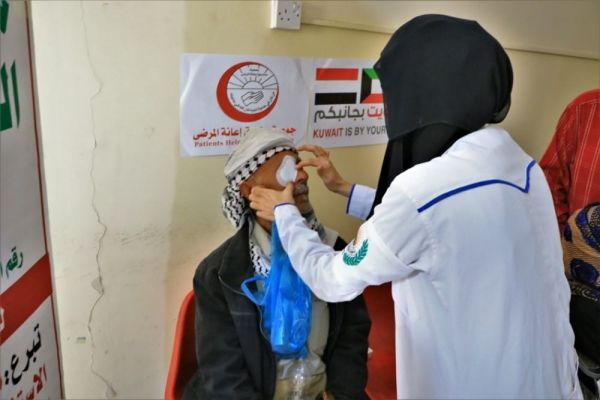 تعز.. مؤسسة رسالتي تعلن عن مخيم طبي لإجراء 263 عملية إزالة مياه بيضاء