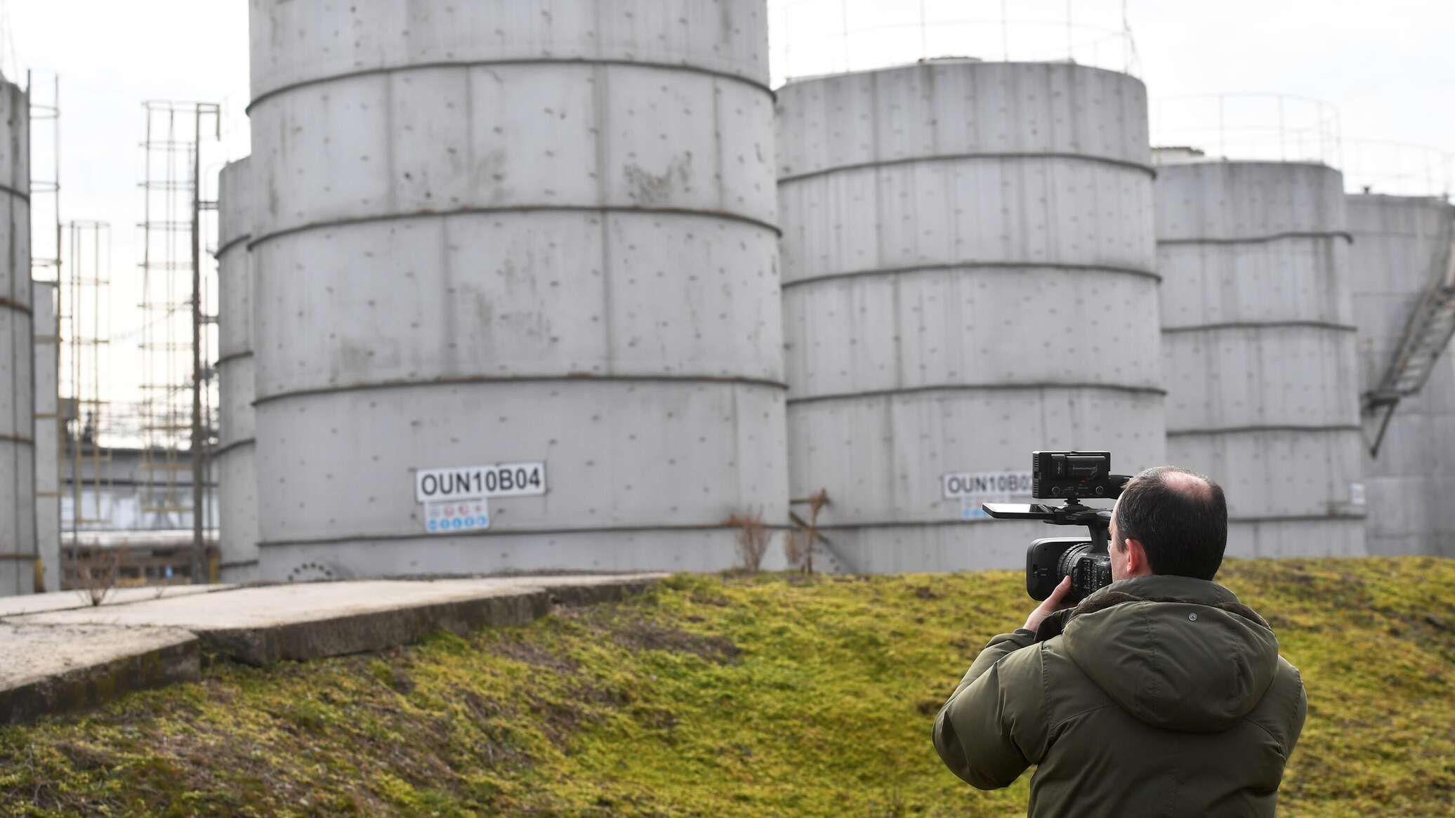 السعودية تؤكد خلوها من الإشعاعات النووية بعد تفجيرات قرب محطة زابوروجيه