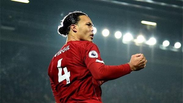 رأسية فان دايك تخطف هدف التقدم لليفربول أمام تشيلسي