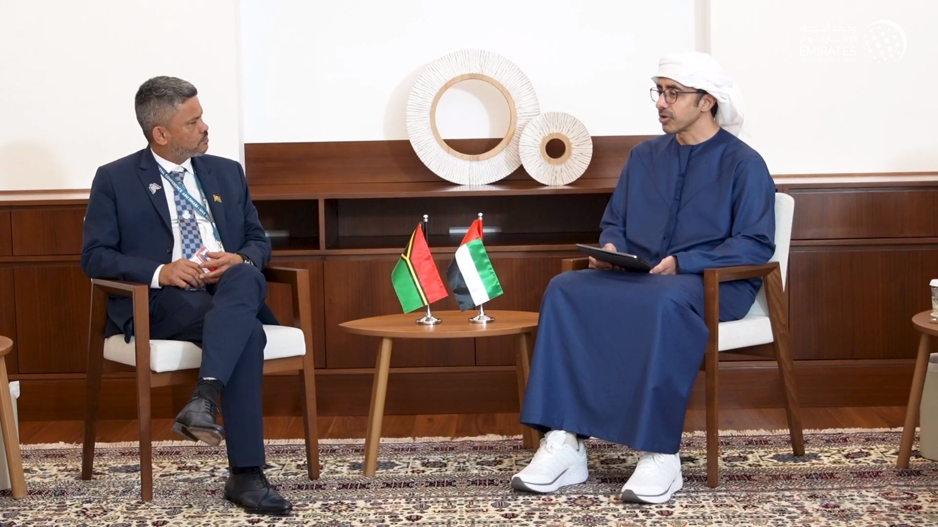 الامارات | عبدالله بن زايد يستقبل نائب رئيس الوزراء وزير الخارجية في فانواتو