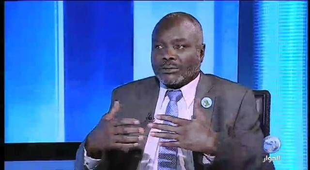 وزير المالية يوضح حقيقة الوضع الاقتصادي بالبلاد