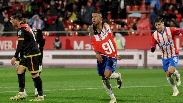 جيرونا يغازل "الأبطال" بتعويذة الرقم 59 !